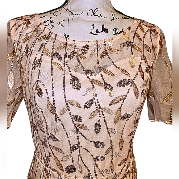 XUCTHHC Gold & Champagne Leaf Sequin Godet Gown - Picture 9 of 14